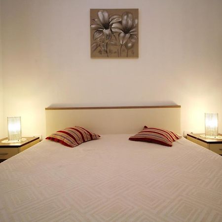 Apartment Duda Petrcane Εξωτερικό φωτογραφία