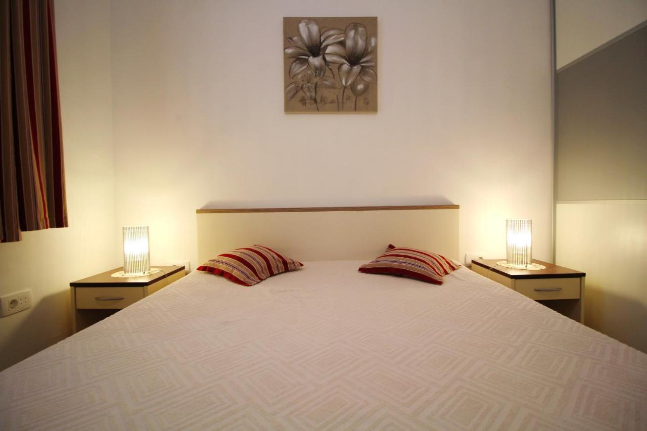 Apartment Duda Petrcane Εξωτερικό φωτογραφία