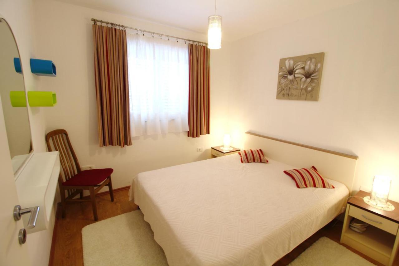 Apartment Duda Petrcane Εξωτερικό φωτογραφία
